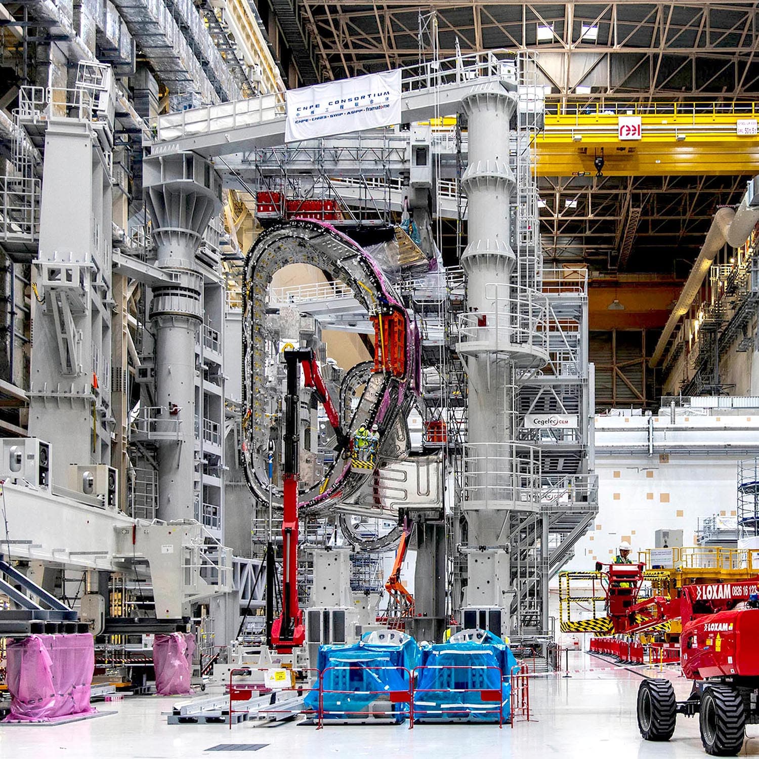 Assembly of a component at the ITER construction site