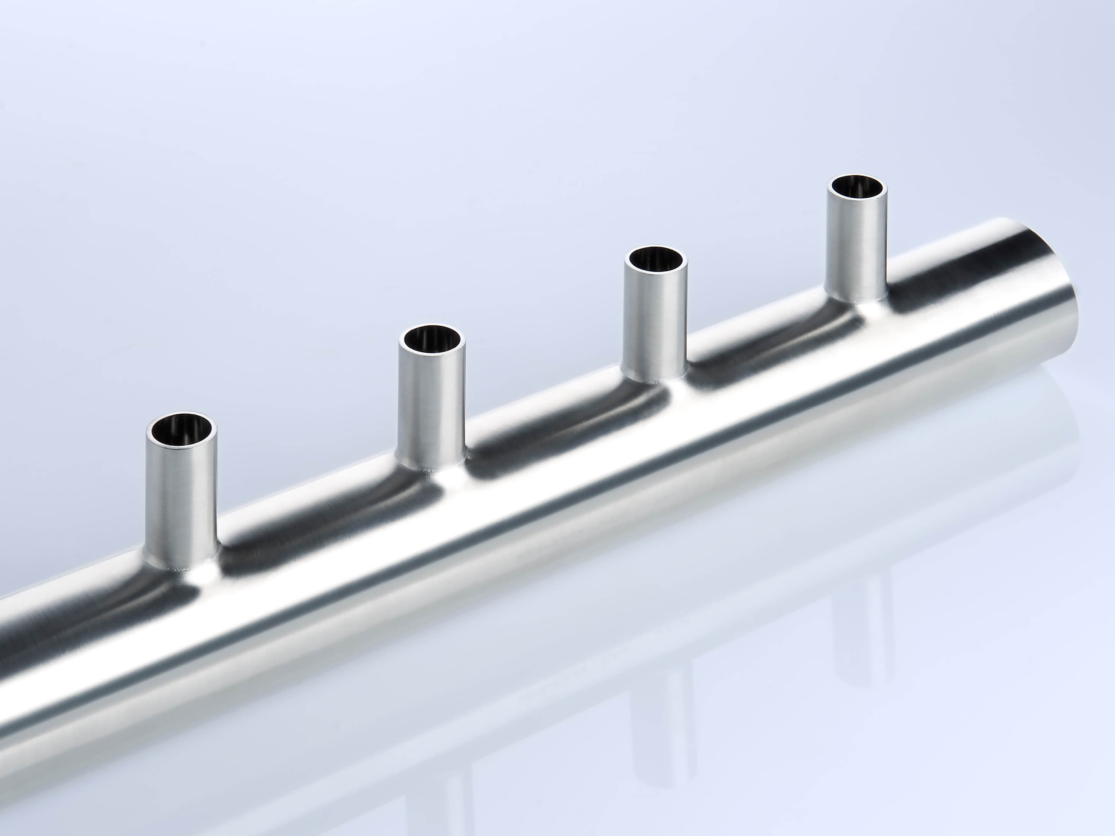 manifold with collared outlets